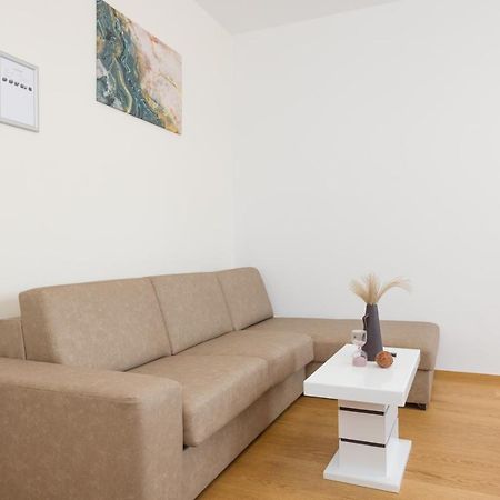 Donaustadt Special Apartments 1220 Vienna Luaran gambar