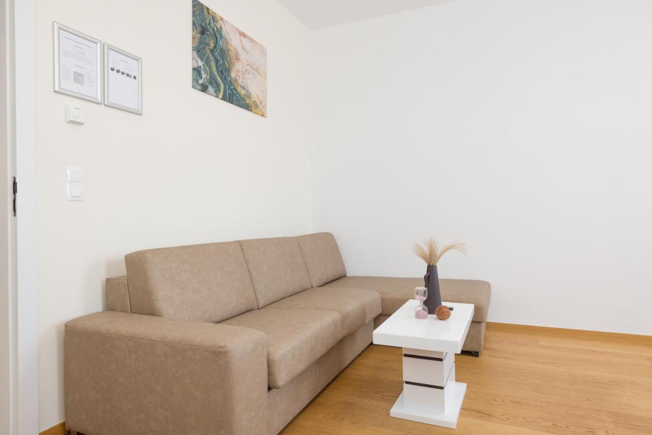 Donaustadt Special Apartments 1220 Vienna Luaran gambar