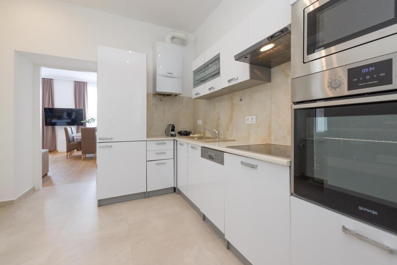 Donaustadt Special Apartments 1220 Vienna Luaran gambar